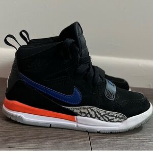 Jordan Legacy 312 size 13.5c knicks